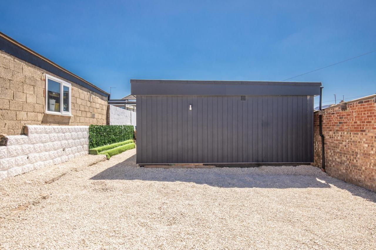 Beach, Hills, Food, Scenic Walks-The Kelp House. Peacehaven Bagian luar foto